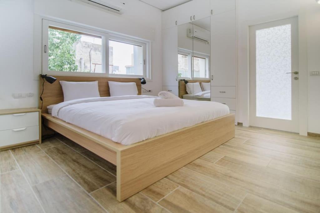 Apartment Amazing 2 Bedroom & 2 Bathrooms ! Tel Aviv